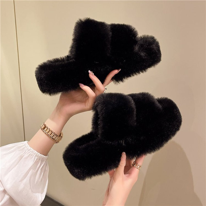 Isis™ | Fluffy Pantoffel Slippers